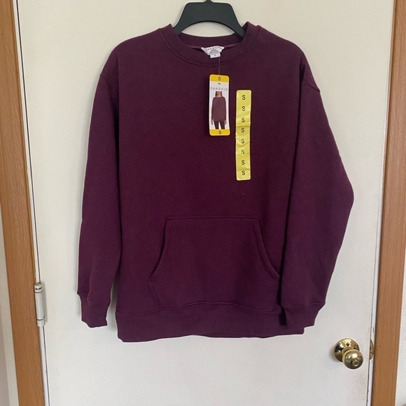 New with tags Danskin sweater with kangaroo pocket - Picture 1 of 6